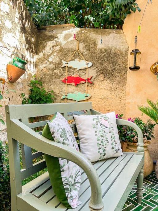 Petit Patio - 2 Chambres - Centre Ville - Climatisation Cassis Eksteriør billede