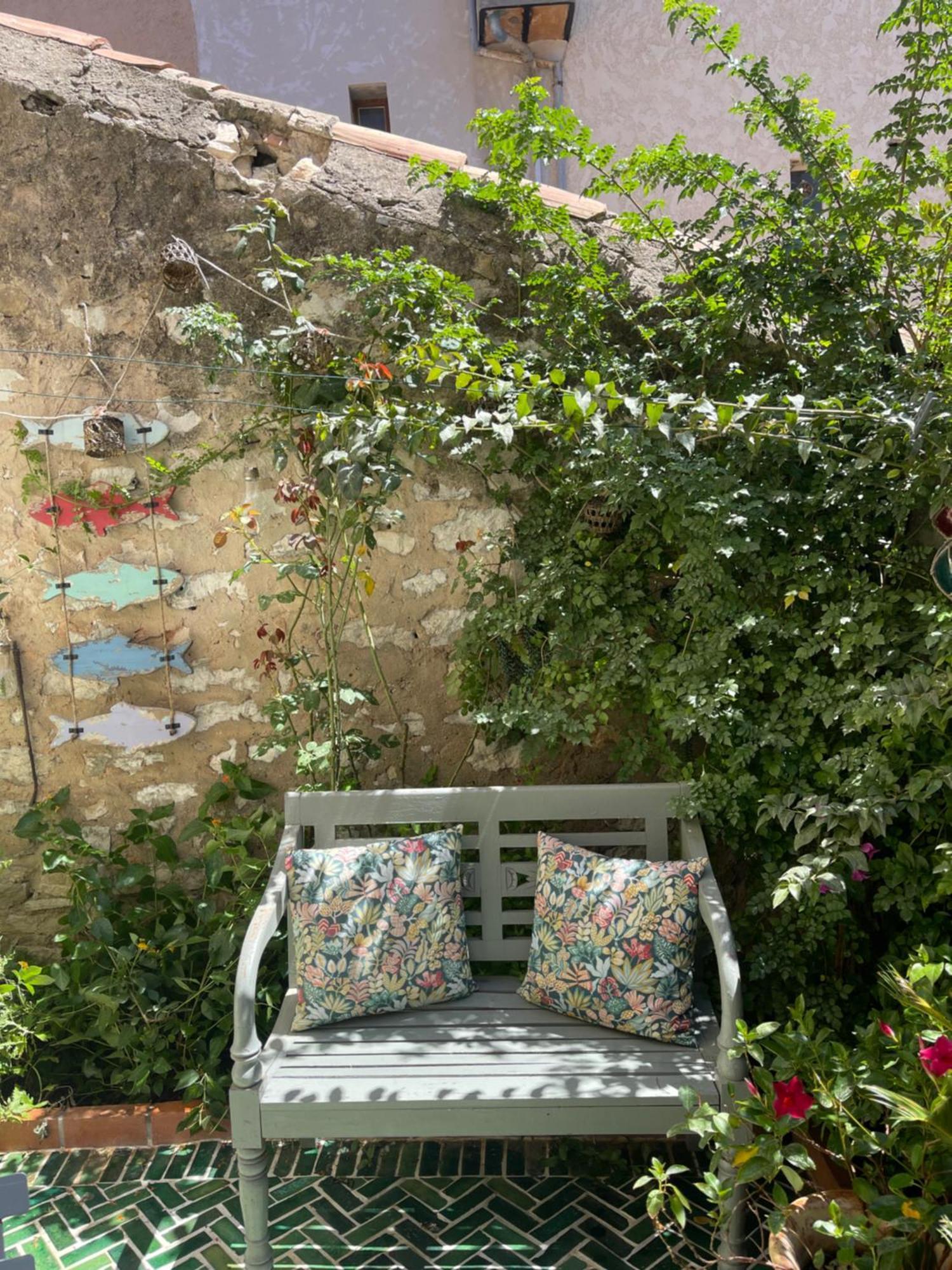 Petit Patio - 2 Chambres - Centre Ville - Climatisation Cassis Eksteriør billede
